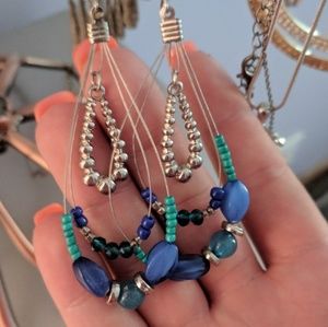 Gorgeous blue colors earrings!